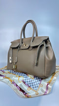 BORSA MODELLO B  IN VERA PELLE MARTELLATA - TAUPE