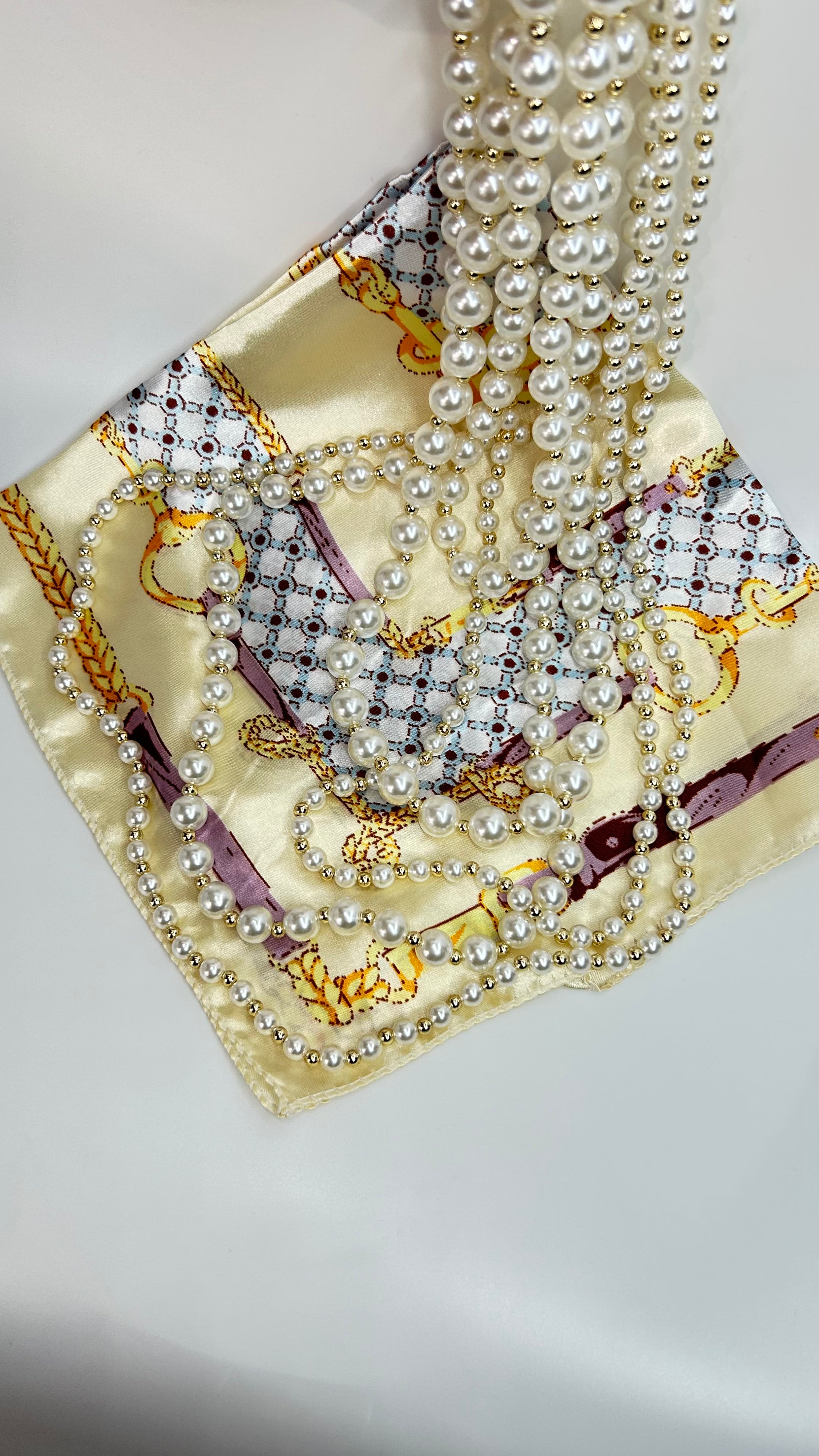 COLLANA MULTIFILI CON PERLE